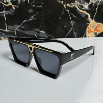 LV Square Black